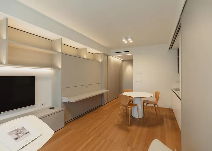 Gohost - Stylish 10 Min From Station Apartamento